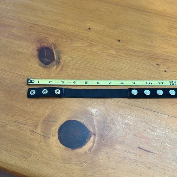 Faux Pearl Skinny Stretch Belt by WHBM - Picture 4 of 6